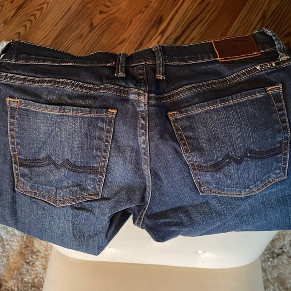 NWOT - LUCKY BRAND SWEET’N STRAIGHT JEANS - Picture 3 of 5